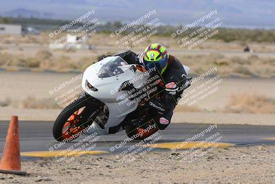 media/Dec-17-2022-SoCal Trackdays (Sat) [[224abd9271]]/Turn 9 Inside (1pm)/